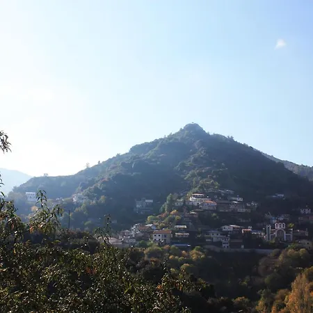 Laoni In Moutoullas, Marathasa *