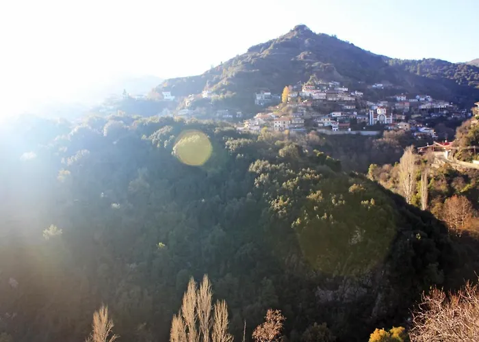 Laoni In Moutoullas, Marathasa Λεμεσός