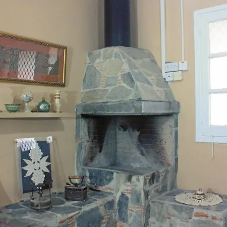 Laoni In Moutoullas, Marathasa